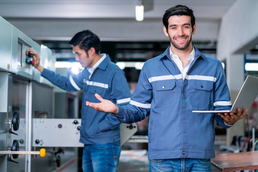 مشغل آلة CNC السيرة الذاتية